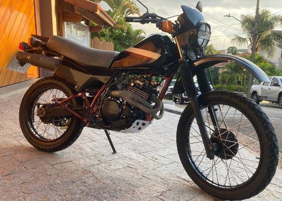 HONDA XLX 250R HONDA XLX 250R